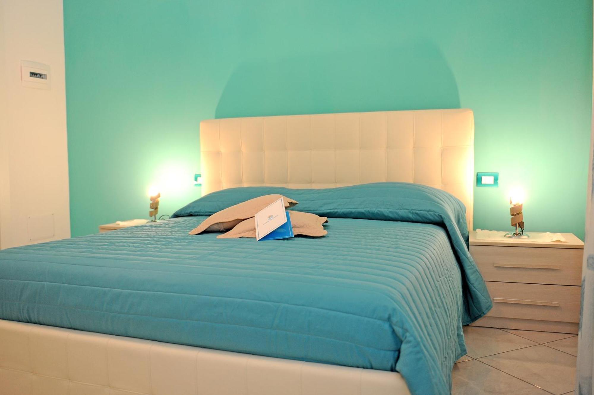 L'Isola Del Postino Rooms Procida Esterno foto